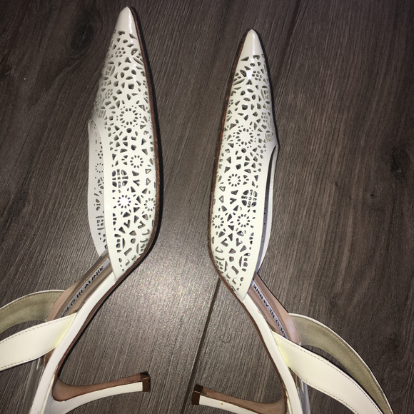 Manolo Blahnik white Slingback Pumps - Picture 5 of 10